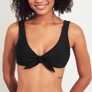 Hollister | Black Bikini Top NWT!